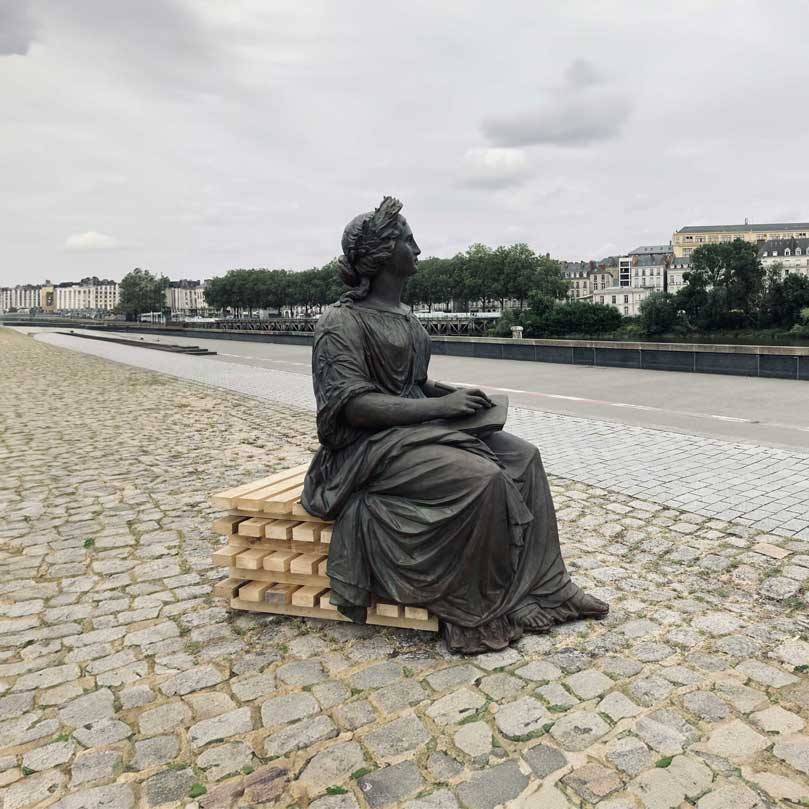 Monument à Adolphe Billault, Amédée Ménard