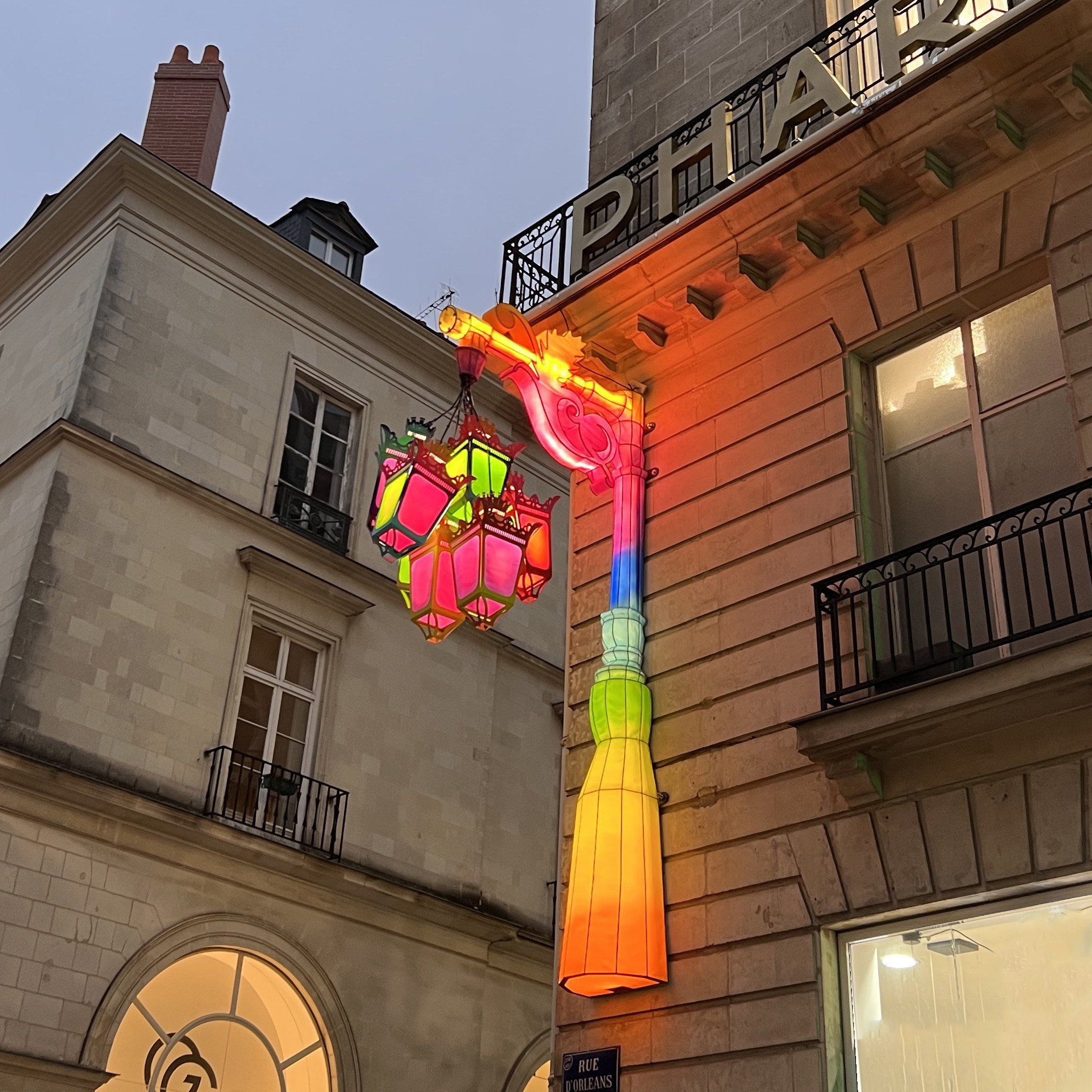 La nuit je vois, Vincent Olinet